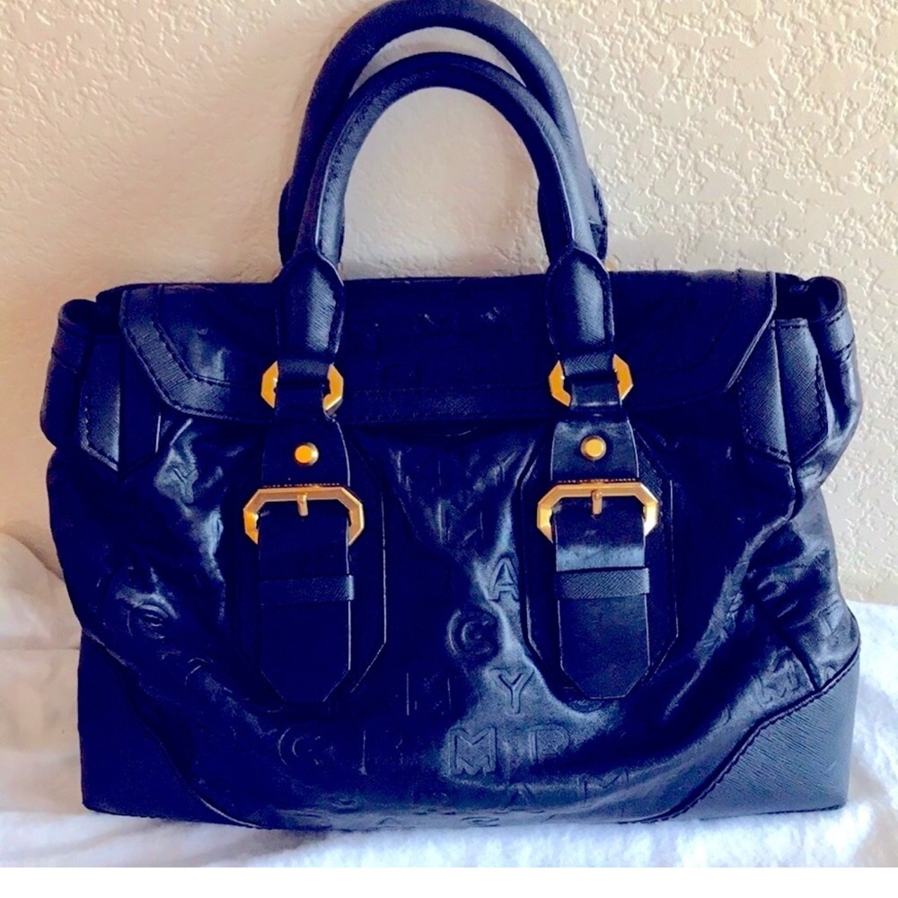 MARC BY MARC JACOBS BLACK HANDBAG w dust bag